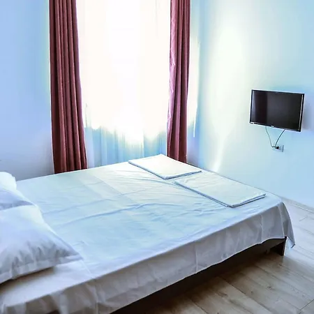 2 Solid Etaj 1 Apartmán